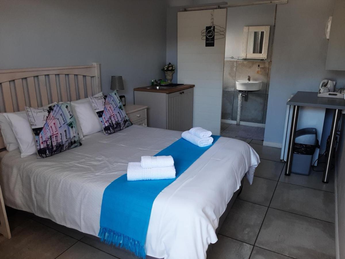 Croeso Guest House 랑게바안 외부 사진