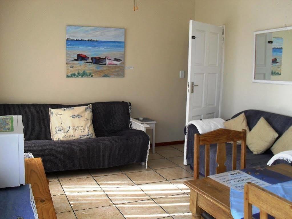 Croeso Guest House 랑게바안 외부 사진