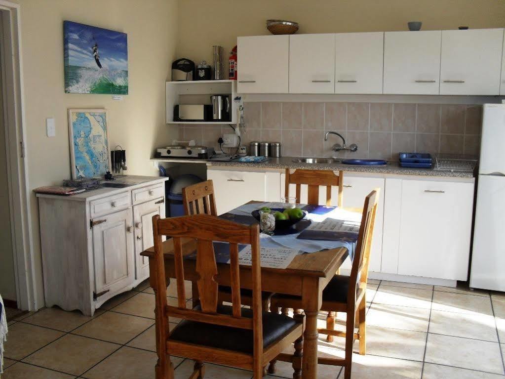 Croeso Guest House 랑게바안 외부 사진